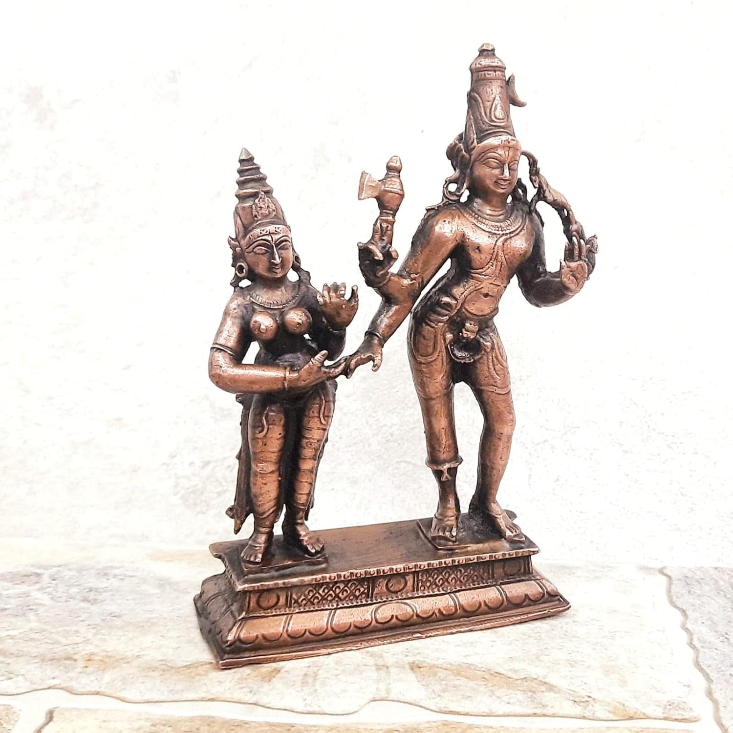 Brownish-Orange Copper Idolsby Unikraf , 15 Cm, Handmade Od Shiva And Parvathi 562 Gram, Patina Antique Finish, Pack Of 1 Piece