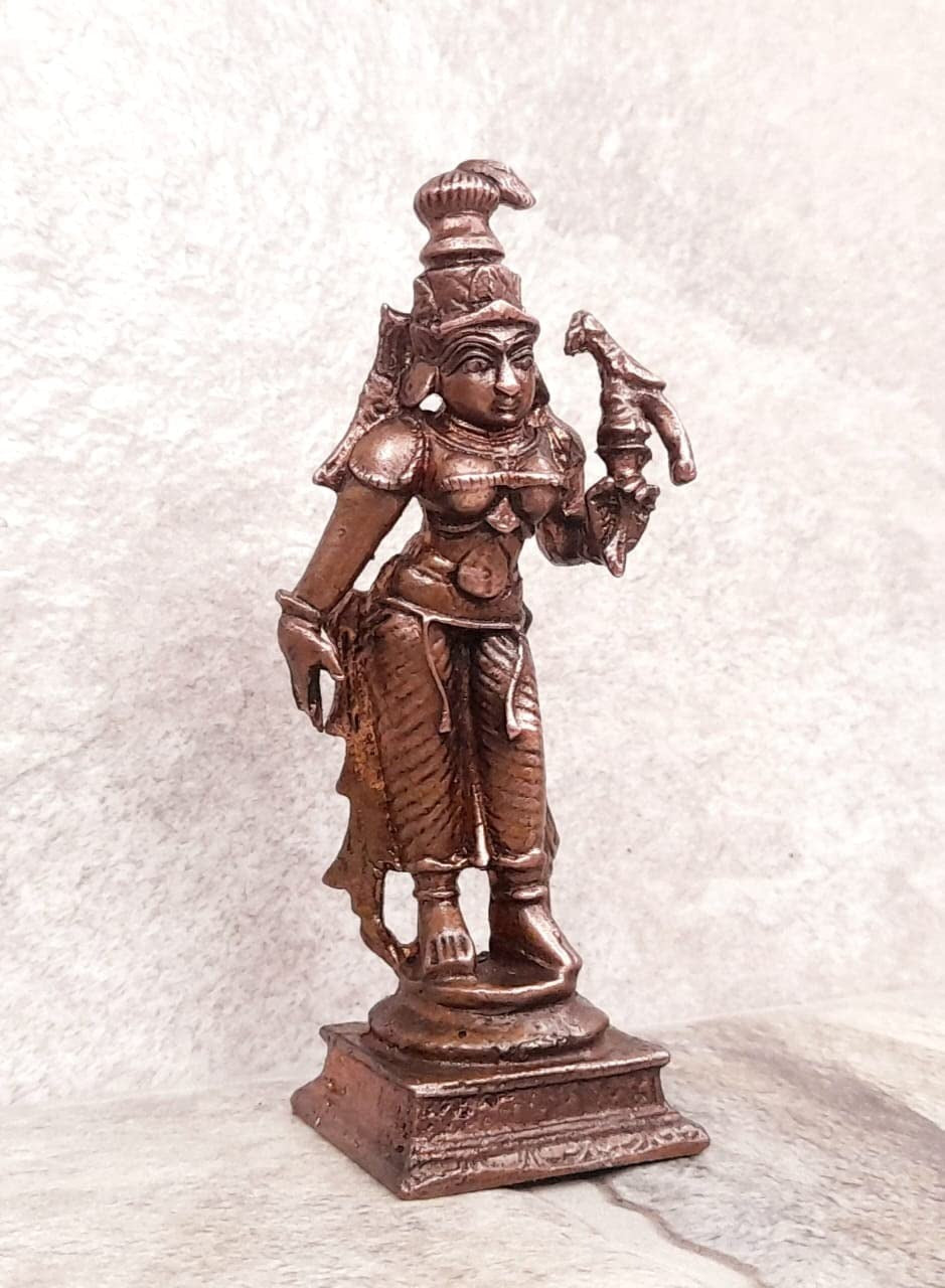 Brownish-Orange Copper Idols Of God Andal By Unikraf , 9.4 Cm, 155 G, Patina Antique Finish, Pack Of 1 Piece