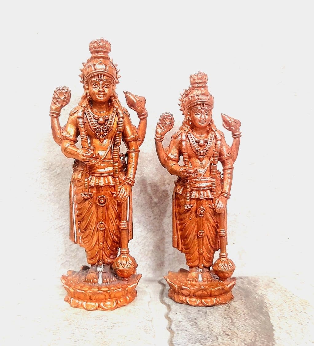 Brown Copper Idols Of God Guruvayurappan, Height 10.5 Cm, 345 Gram, Handmade, Pack Of 1 Piece
