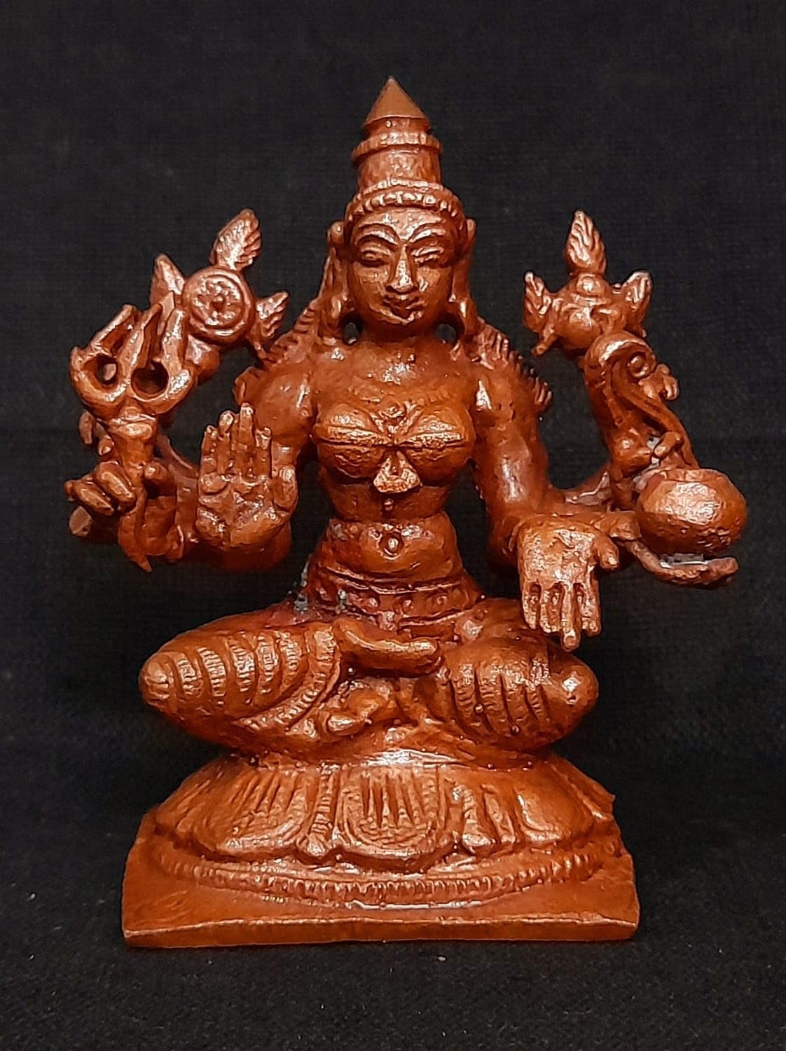 Brown Handmade Copper Rarest Astalakshmi Combo Set, 2.3 Inches 1.1 Kg Pack Of 8 Piece