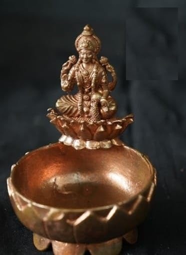 Brown Copper Idols Of Lakshmi With Flower Pot, 3.3 Inches Weight 150 Gram, Pack Of 1 Piece