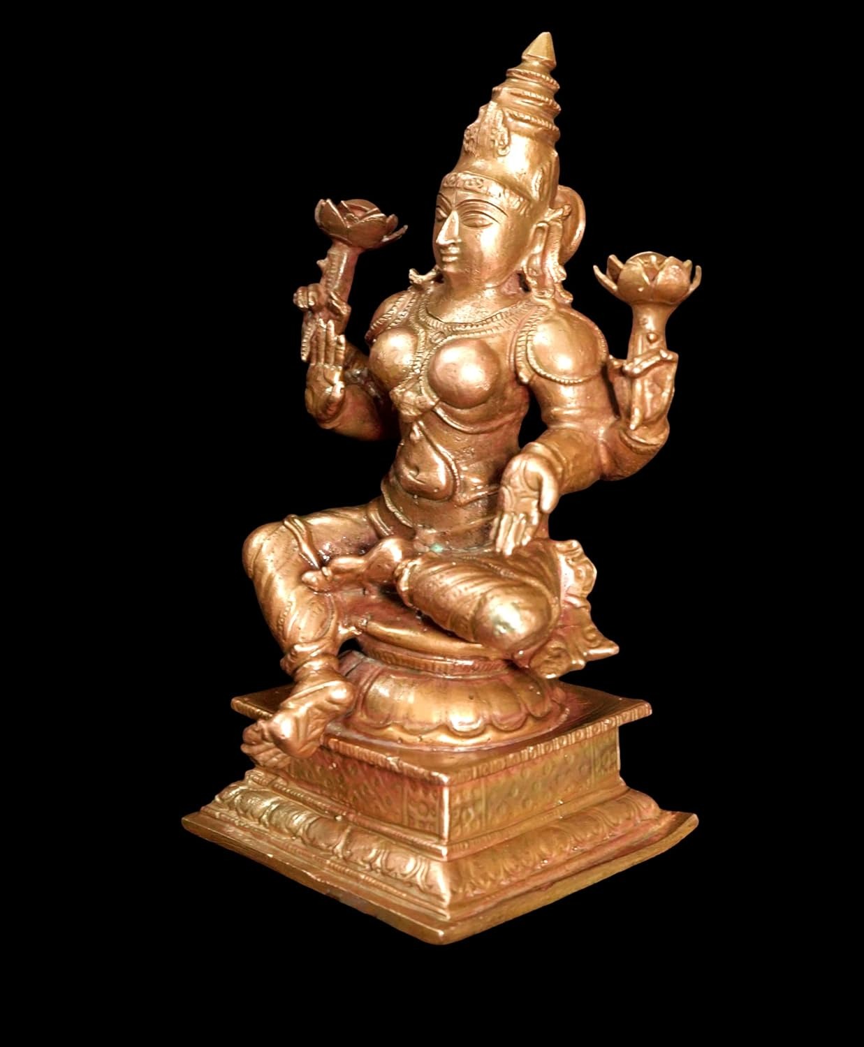 Brown Copper Idols Of Lakshmi, 4 Inches, 500G, Handmade, Pack Of 1 Piece