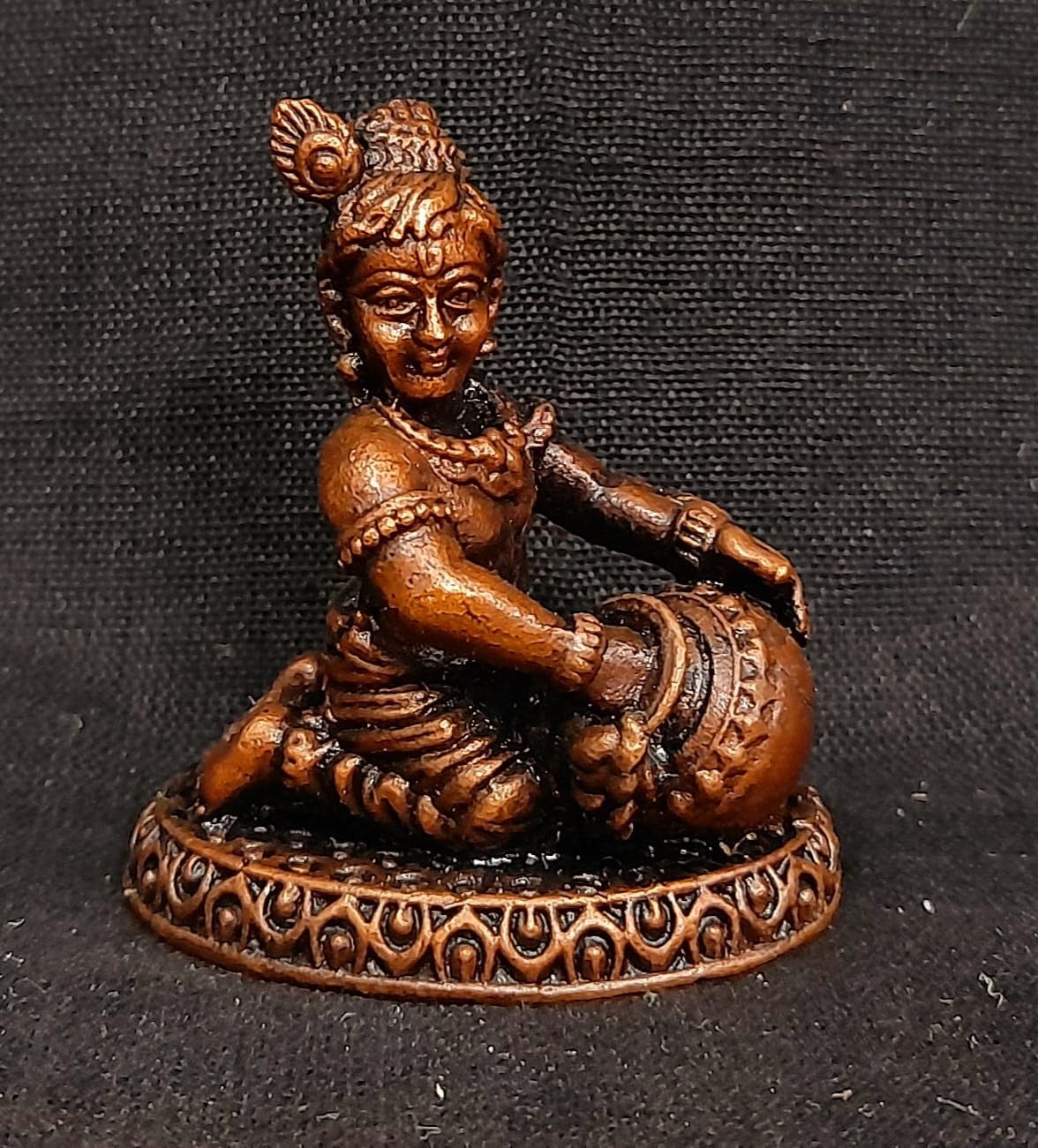 Brownish-Orange Copper Idols India, 1.8 Inches, Sri Krishna Culture Krishna Idol Sitting And Stealing Butter, 85G, Patina Antique Finish, Pack Of 1 Piece