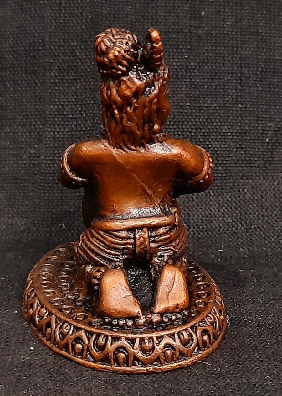 Brownish-Orange Copper Idols India, 1.8 Inches, Sri Krishna Culture Krishna Idol Sitting And Stealing Butter, 85G, Patina Antique Finish, Pack Of 1 Piece
